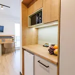 Zeus Апартаменти Люблін