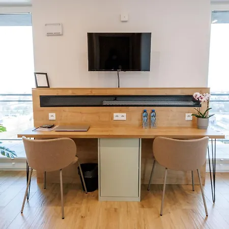 Apartament Zeus *