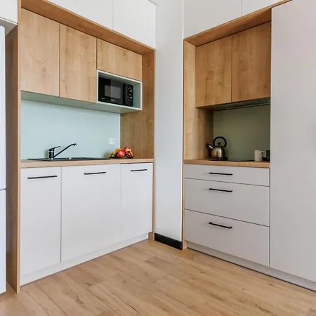 Apartament Zeus *